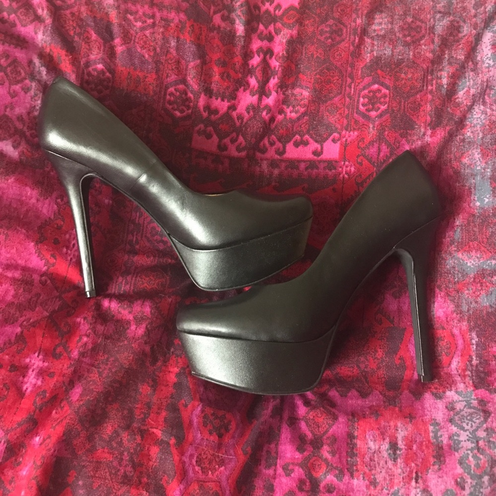 Jessica Simpson Pumps